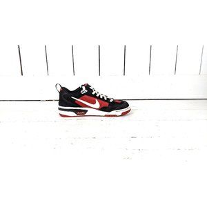 Vintage Nike Air red black white basketball shoes 9